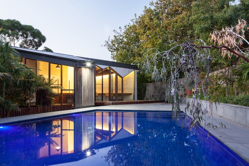 The Chamfer House by Mihaly Slocombe Architect