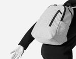 Everlane's Modern Commuter Backpack Combines Versatility and Affordability