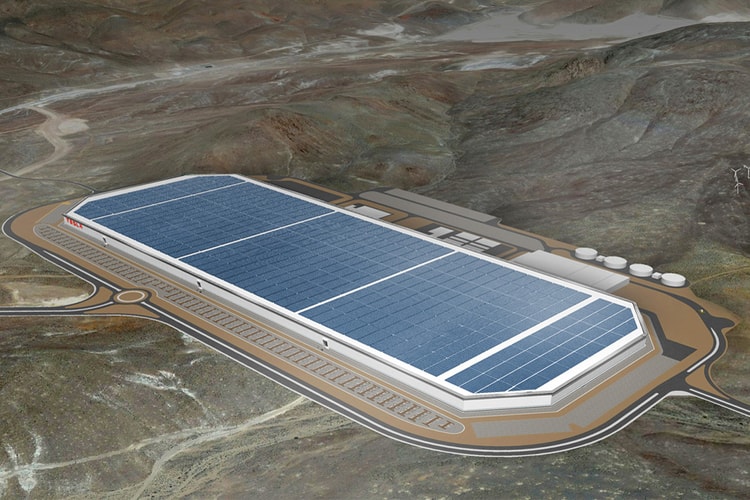 Get the Lowdown on Tesla's Gargantuan Gigafactory