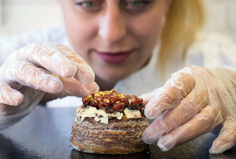 The Worlds Most Expensive Donut Costs 2000 Dollars