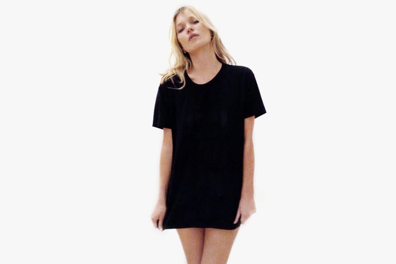 The ANTI-T-SHIRT Displays a Hidden Message for the Paparazzi When the Flash Goes Off