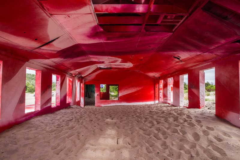 Katharina Grosse's "Rockaway!" Installation