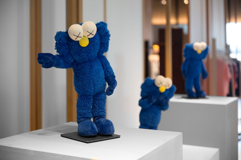 Kaws New BFF Sculpture