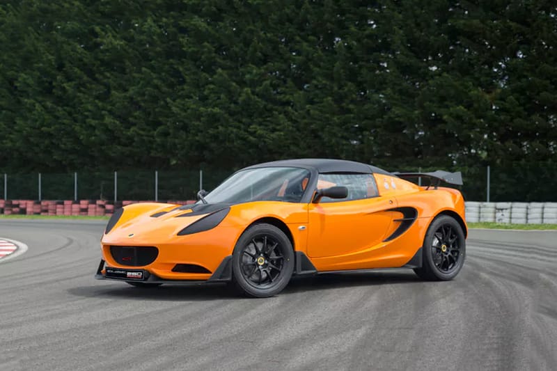 The Lotus Elise Race 250 Demands Attention While Providing Top-Notch Lightweight Performance