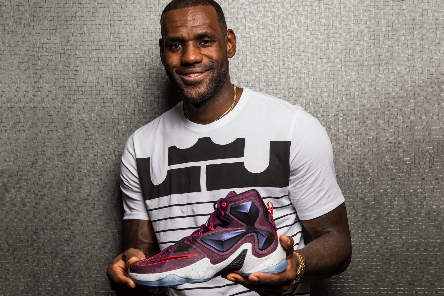 Nike To Lower LeBron Sneaker Prices 