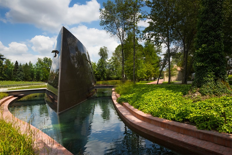 Phillipe Starck Wine Cellar for Chateau Les Carmes Haut-Brion