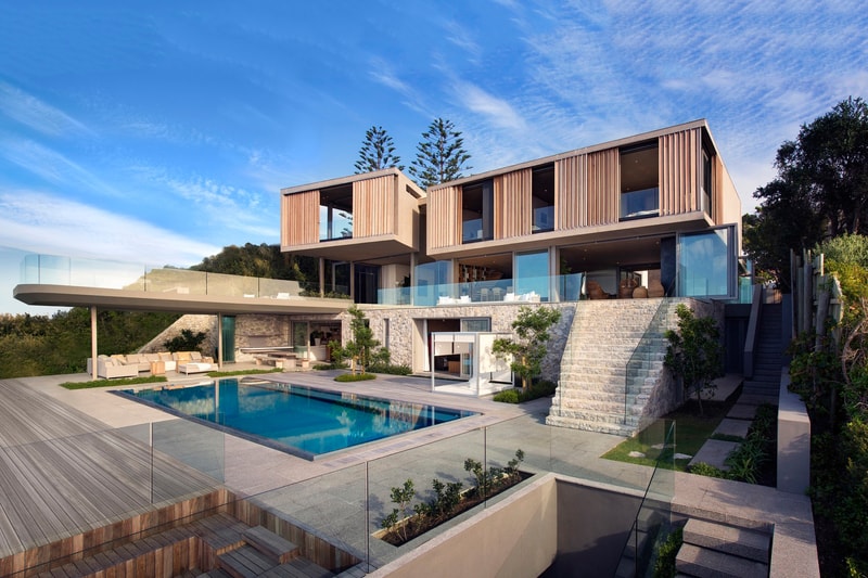 South Africa Beach House With a Captivating Ocean View