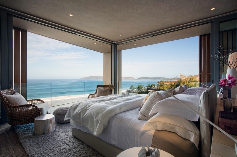 South Africa Beach House With a Captivating Ocean View