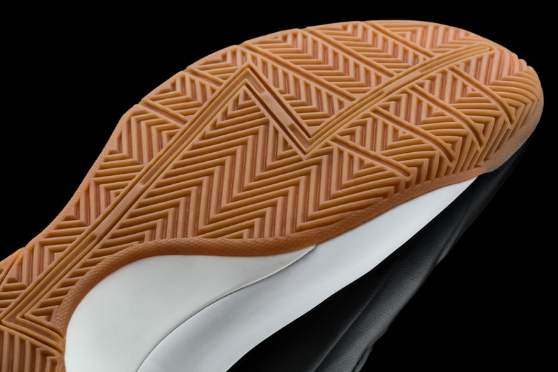 Stephen Curry Lux Sneaker Under Armour