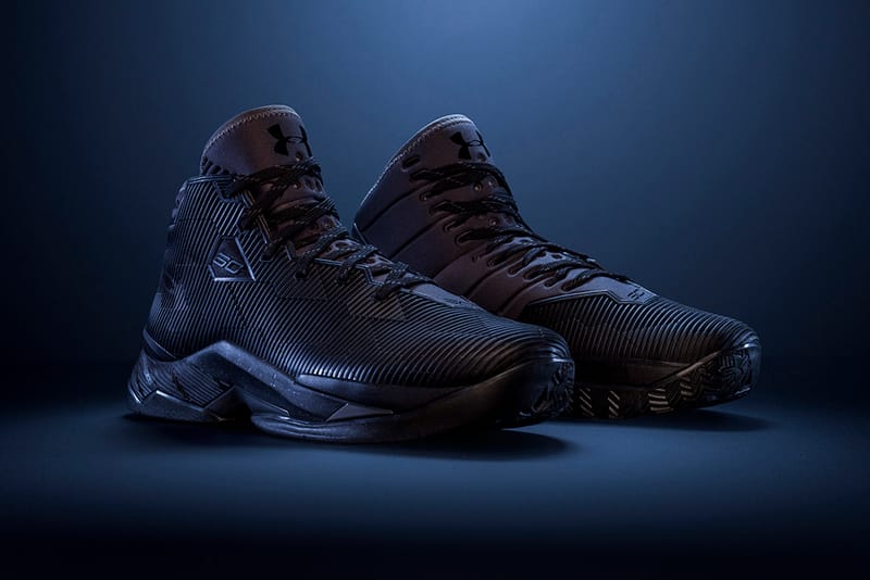 under armour curry 2.5 black