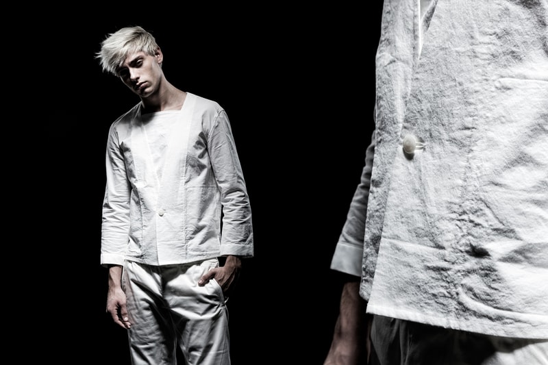 How to Wear All White