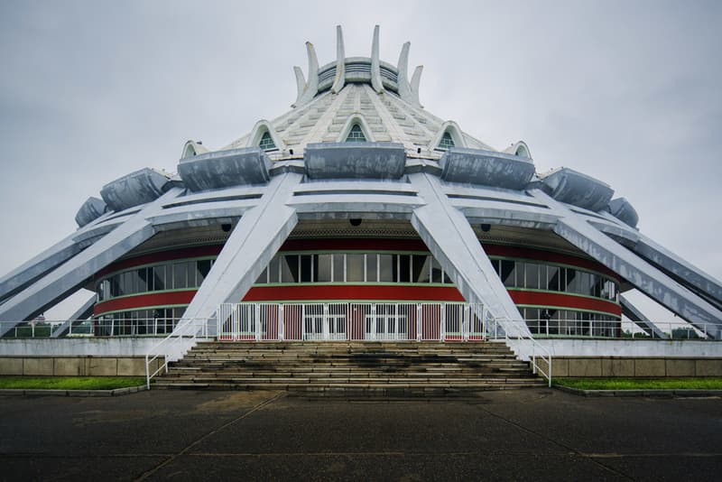 Photographer Offers a Rare Peek Inside North Korea's Capital