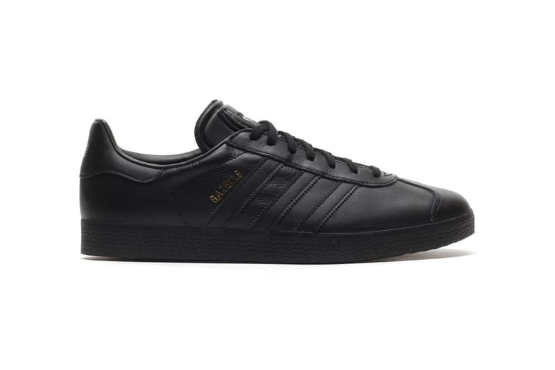 adidas Blacks-Out the Gazelle