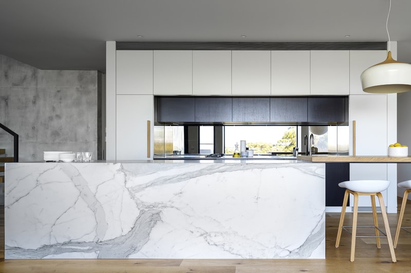 Burran Ave Home in Australia by Corben Architects