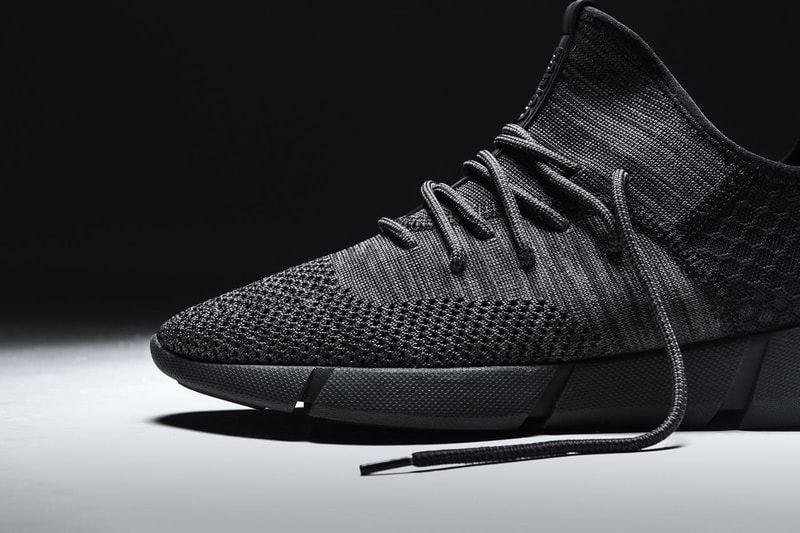 Cortica Infinity Knit 2.0 Triple Black