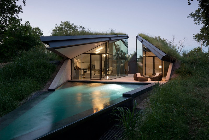 Edgeland House by Bercy Chen