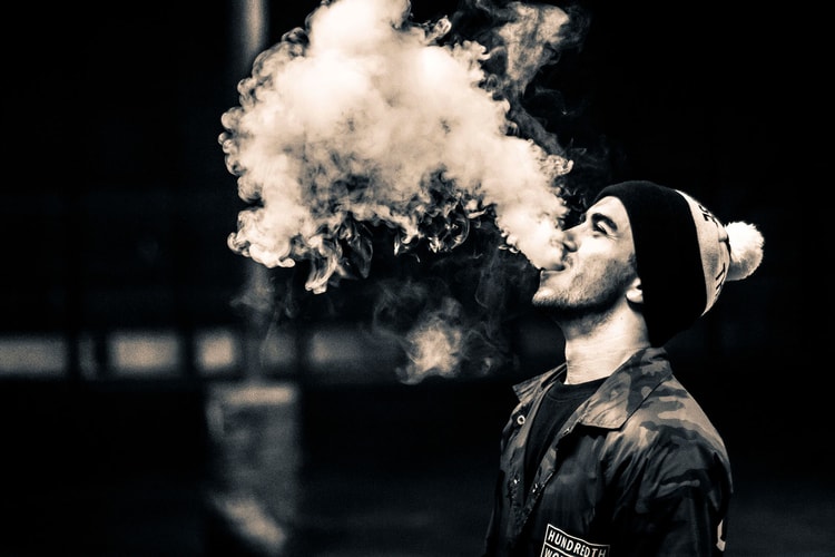 The FDA's Ban on Minors Buying E-Cigarettes Has Gone Into Effect