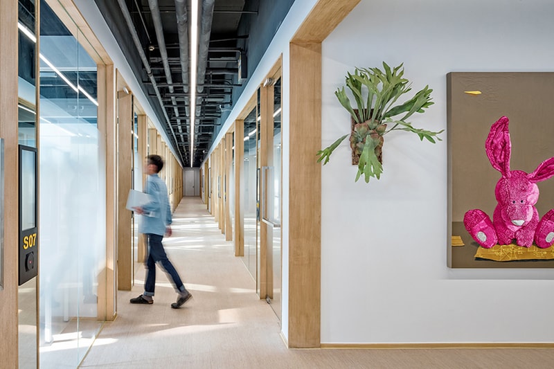 Fountown Co-Working Space Brings Nature Indoors