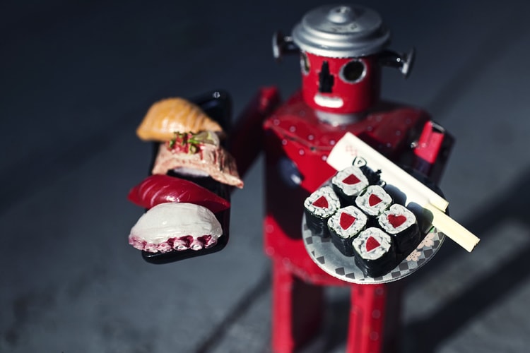 Kawasaki's Robotics Department Has Developed an Automated Sushi Chef