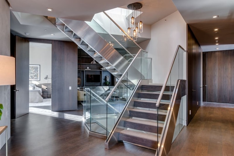 kanye kim kardashian airbnb penthouse triplex marble kitchen balcony
