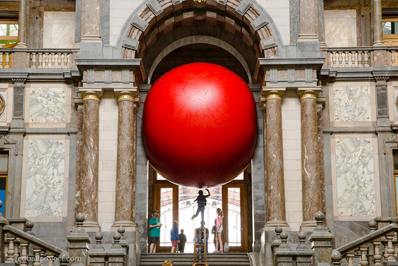 Kurt Perschke RedBall Project Sculpture Antwerp