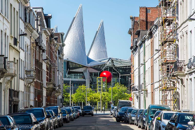 Kurt Perschke RedBall Project Sculpture Antwerp