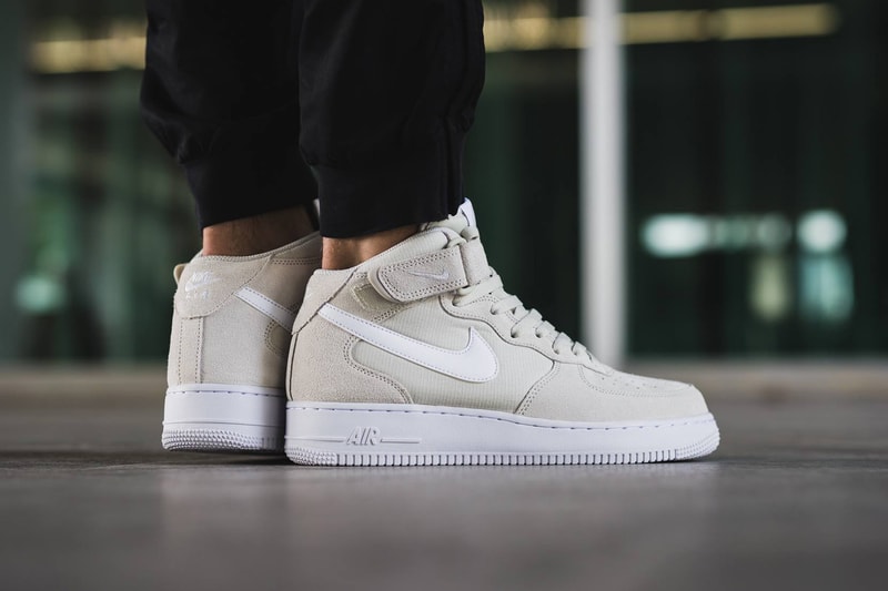 Nike Air Force 1 Mid Light Bone Sneaker