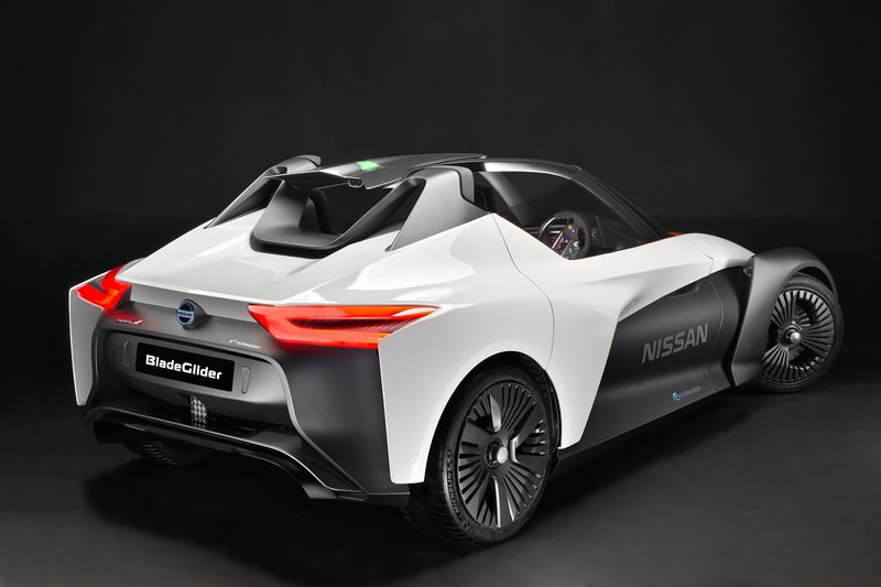 Nissan BladeGlider Concept Car Unveiled in Rio