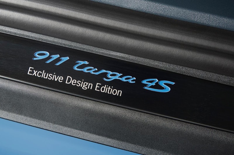 Porsche 911 Targa 4S Exclusive Design Edition Mount Etna