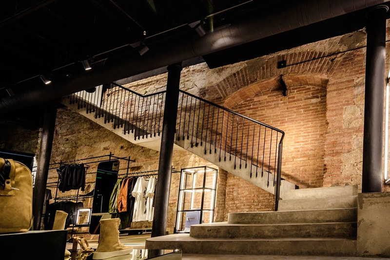 sivasdescalzo Barcelona Sneaker Store