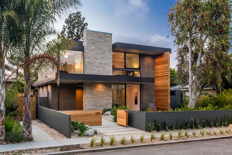 Take a Peek Inside a Sleek Venice Home Designed by Electric Bowery