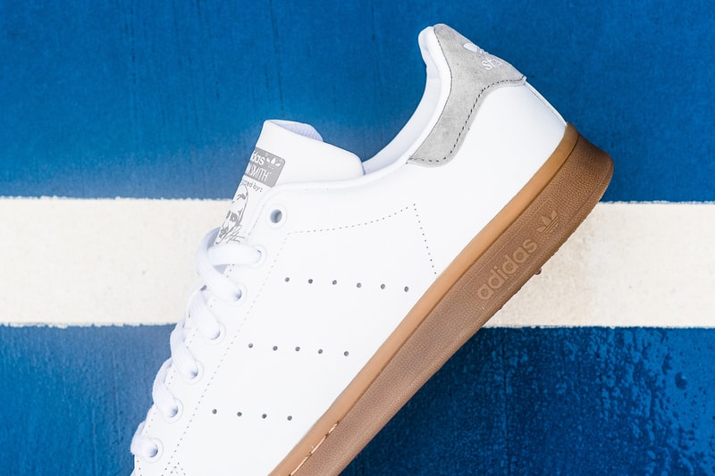 adidas Originals Stan Smith Gum Sole light grey suede