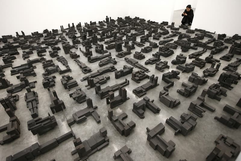 Antony Gormley Fits Arts Exhibition