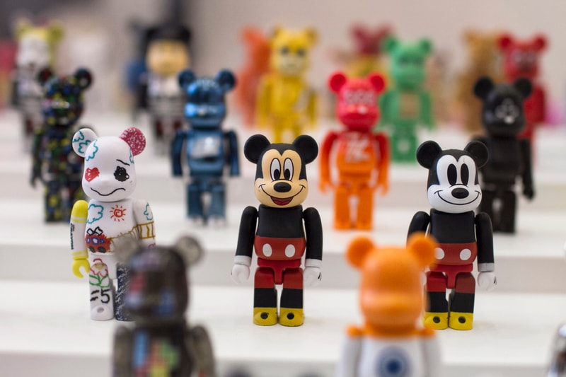 Medicom Toy Bearbrick Style Up Exhibition