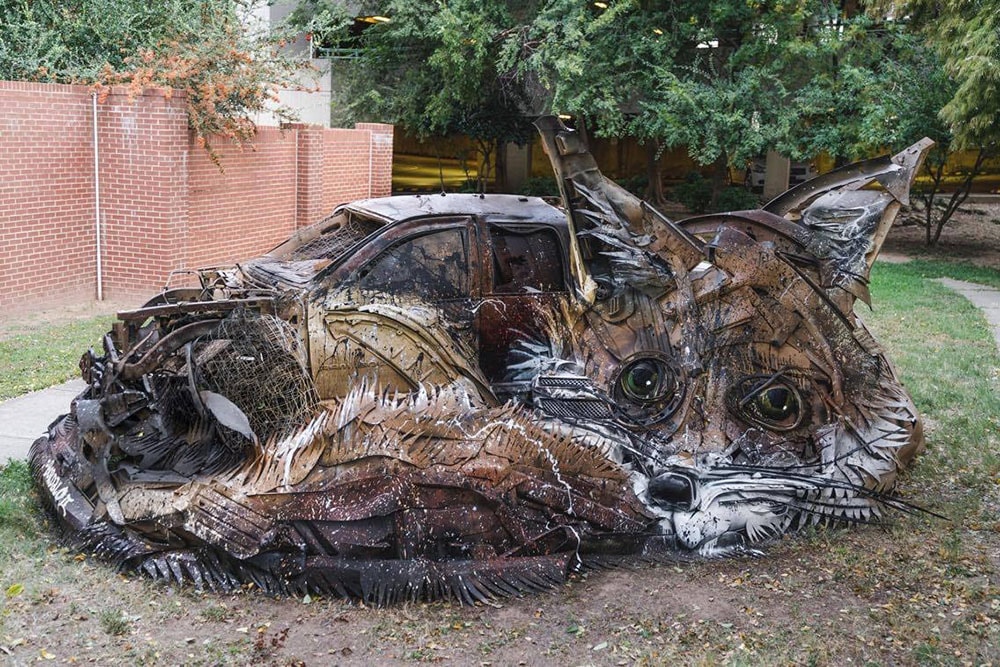 Bordalo II Animal Trash Sculptures foxes Portuguese artist globe world art spray paint waste