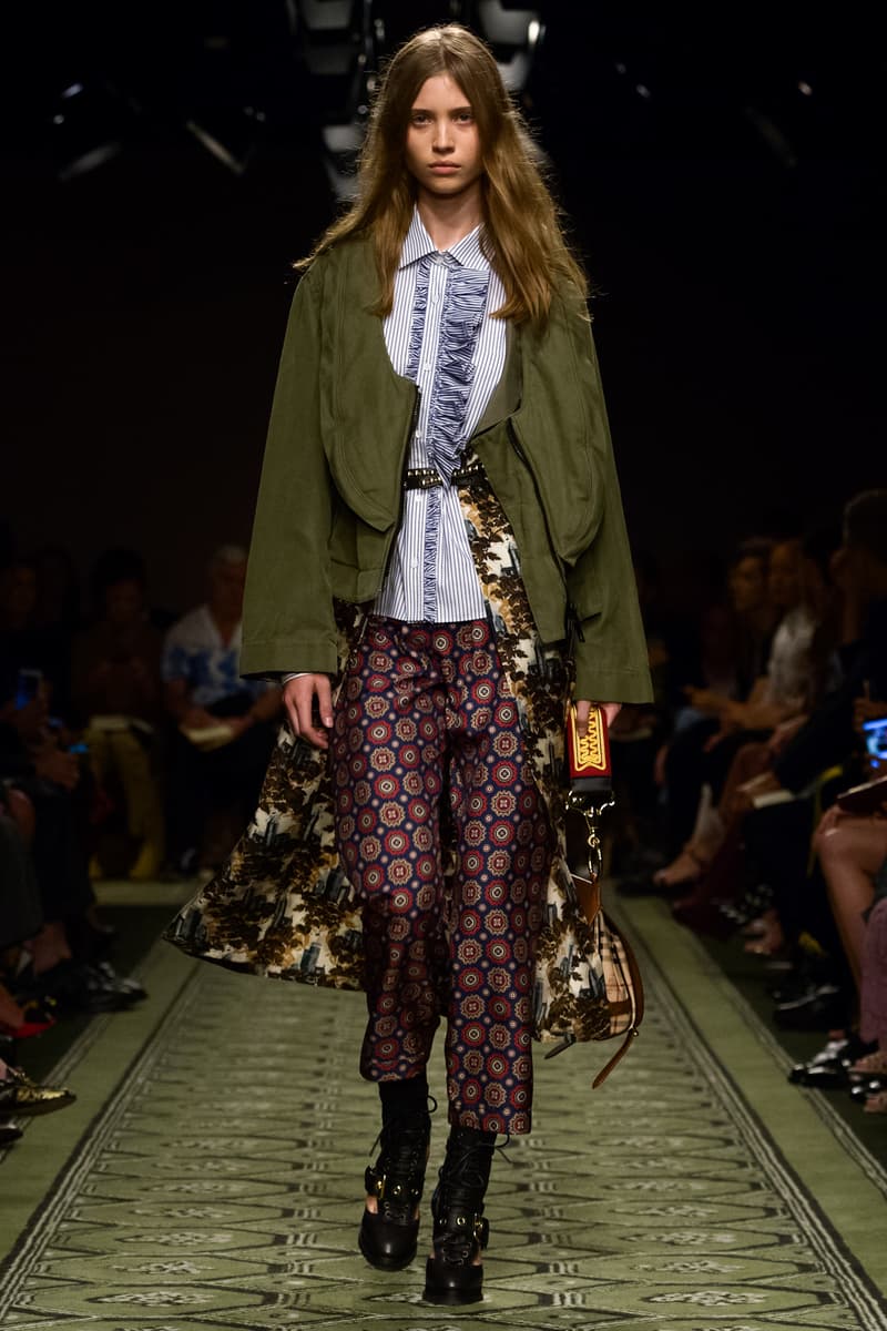 Burberry 2016 september collection runway show