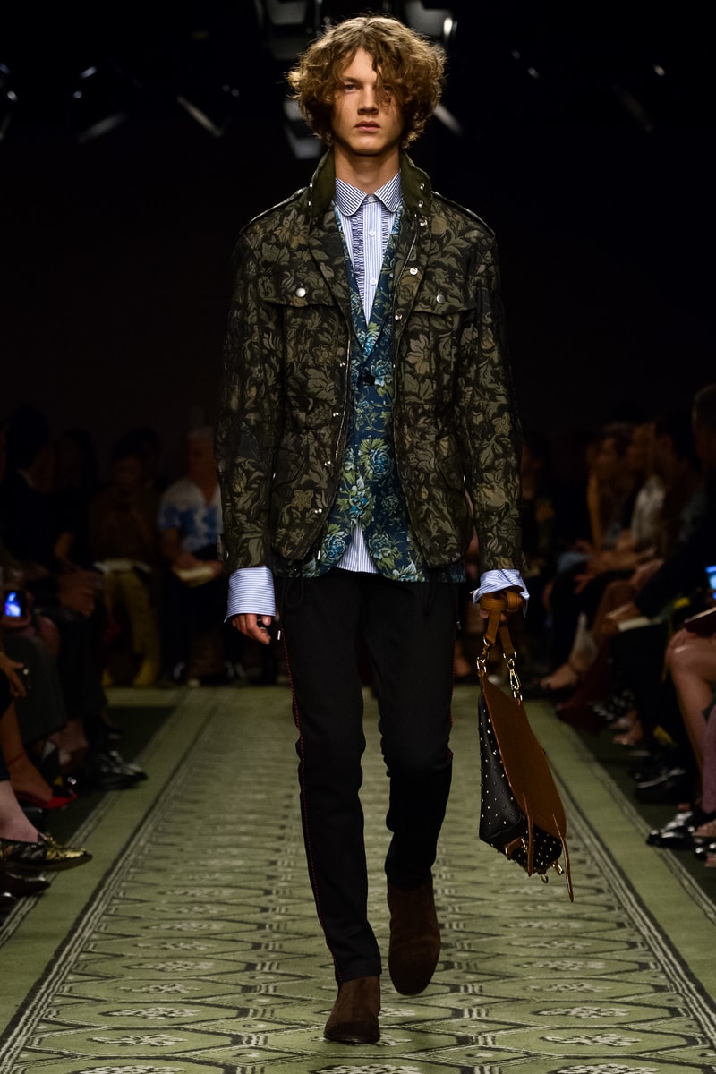 Burberry 2016 september collection runway show