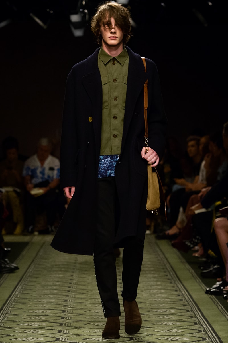 Burberry 2016 september collection runway show