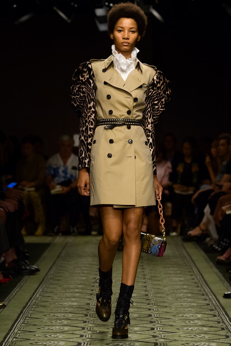Burberry 2016 september collection runway show