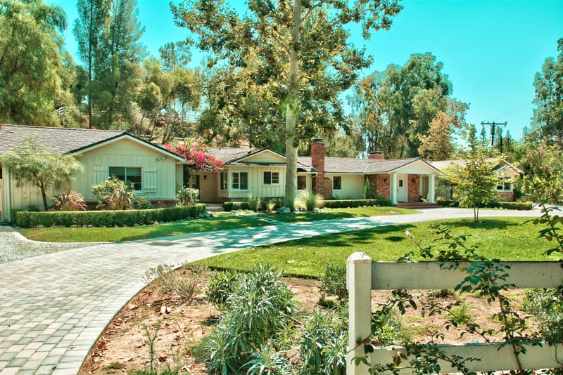 Drake Buys Neighbor's House hidden hills estate