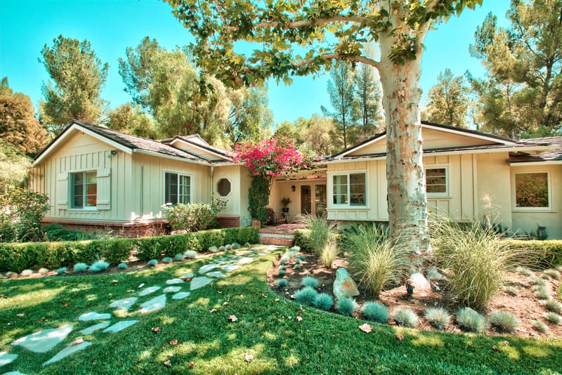 Drake Buys Neighbor's House hidden hills estate