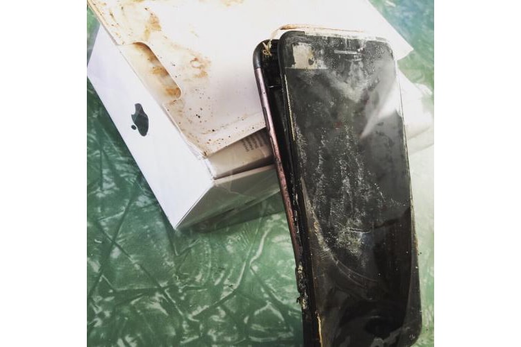 iPhone 7 Samsung Exploding Battery
