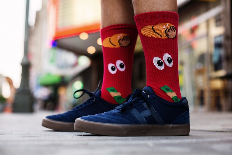 HUF Emoji Socks blue white purple red