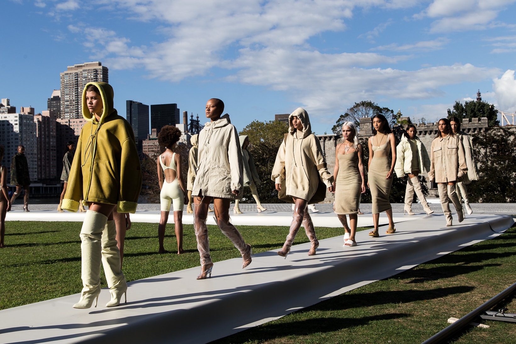 Kanye West Yeezy Season 4 Fashion Show Boost 350 v2 All White Oxford Tan