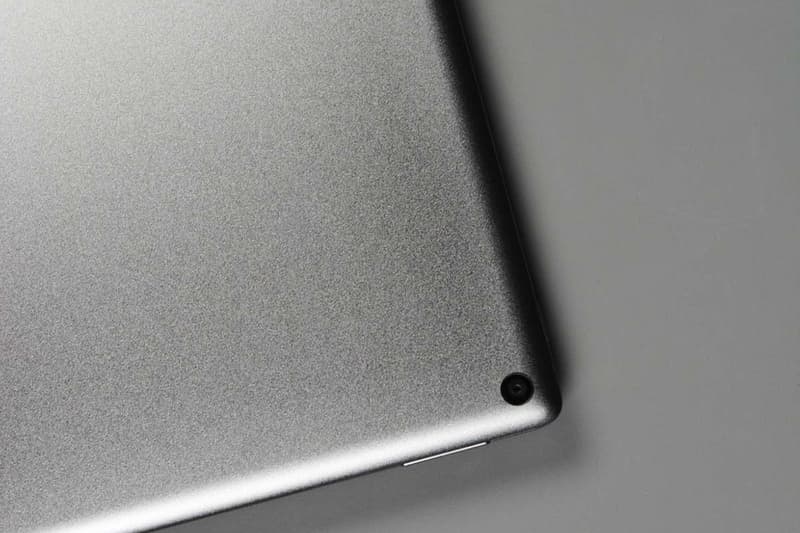Google Pixel XL Images Smartphone