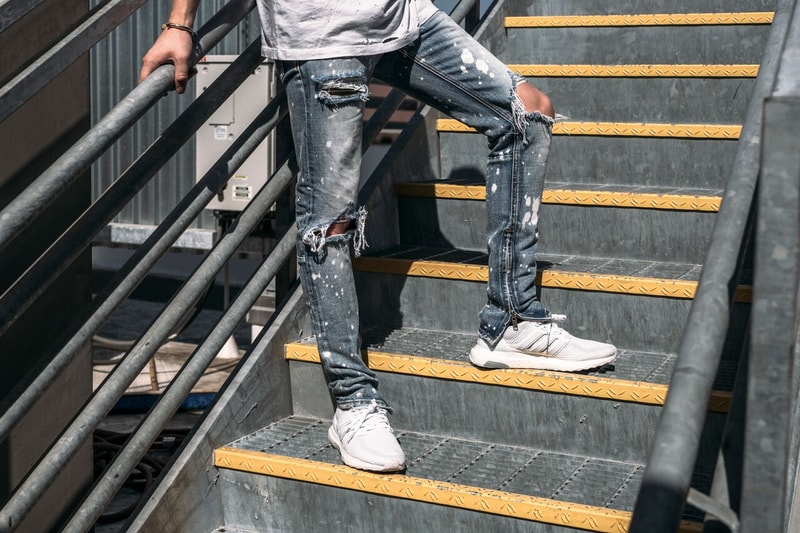 mnml destroyed bleached ankle zip jeans