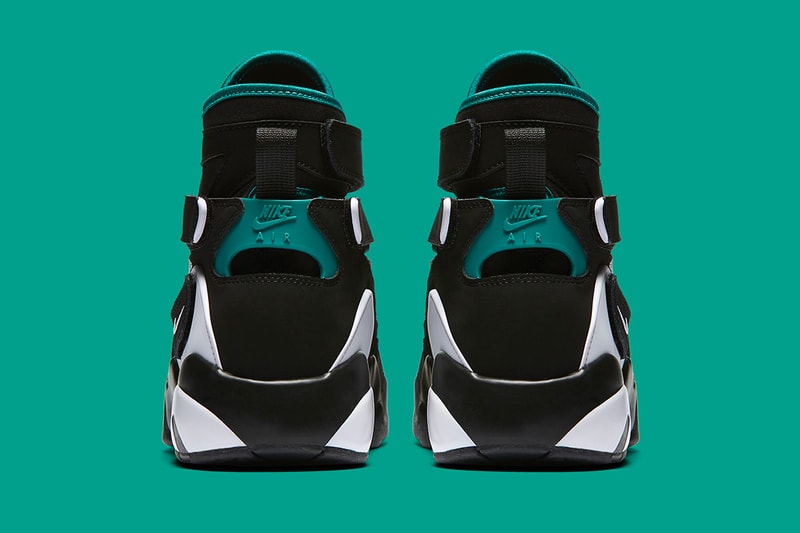 Nike Air Unlimited white black emerald green