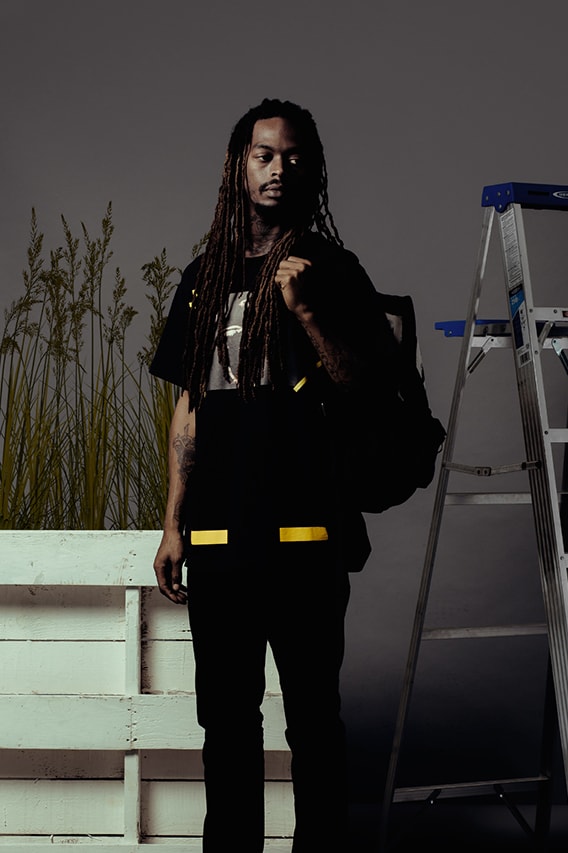 Off-WHITE 2016 Fall/Winter Editorial by Feature t-shirts diagonal motif black white wool 