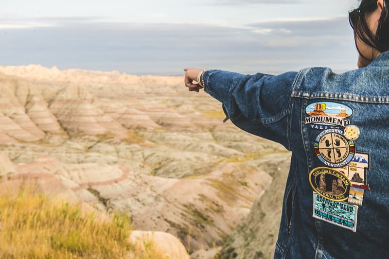 PINTRILL Levi's Cadillac Roadtrip pins jean jackets