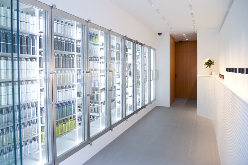 retaW Flagship Store Tokyo black white steel glass